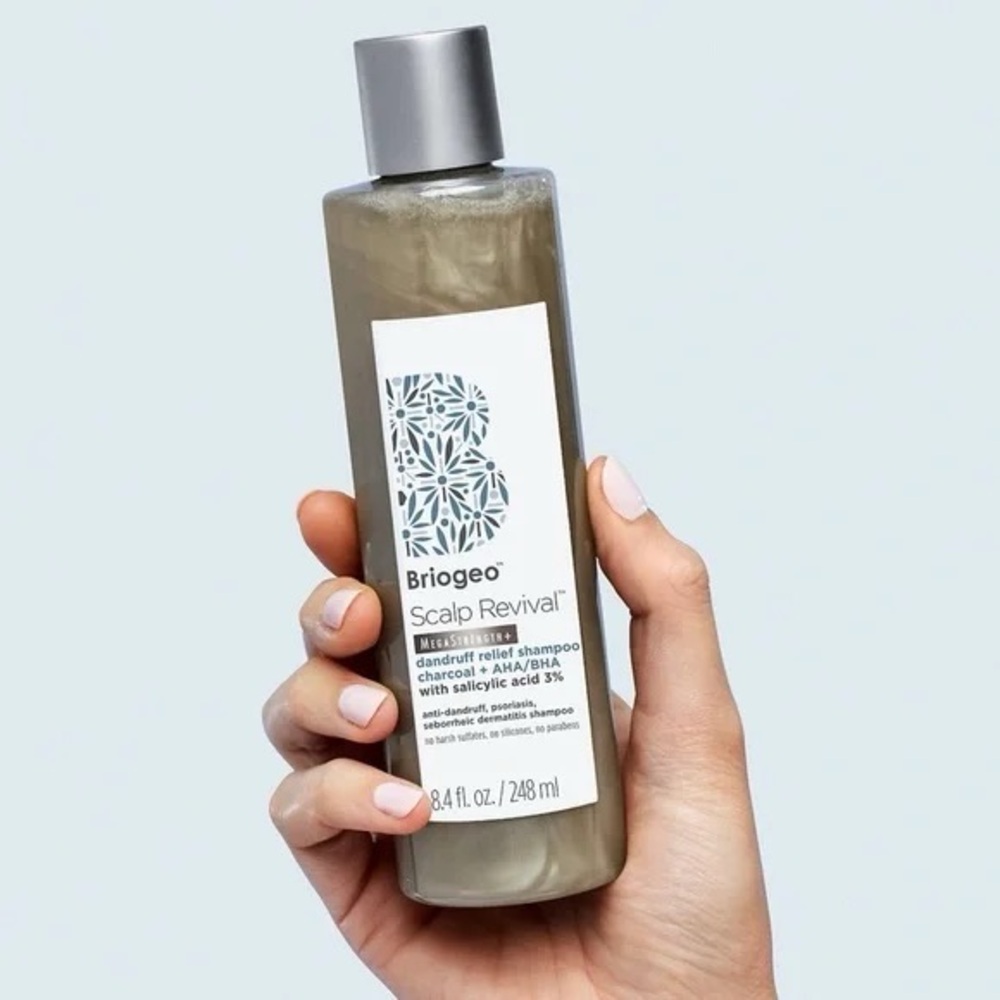 BRAND NEW! Briogeo Scalp Revival Shampoo MegaStrength+ Dandruff Relief Shampoo.